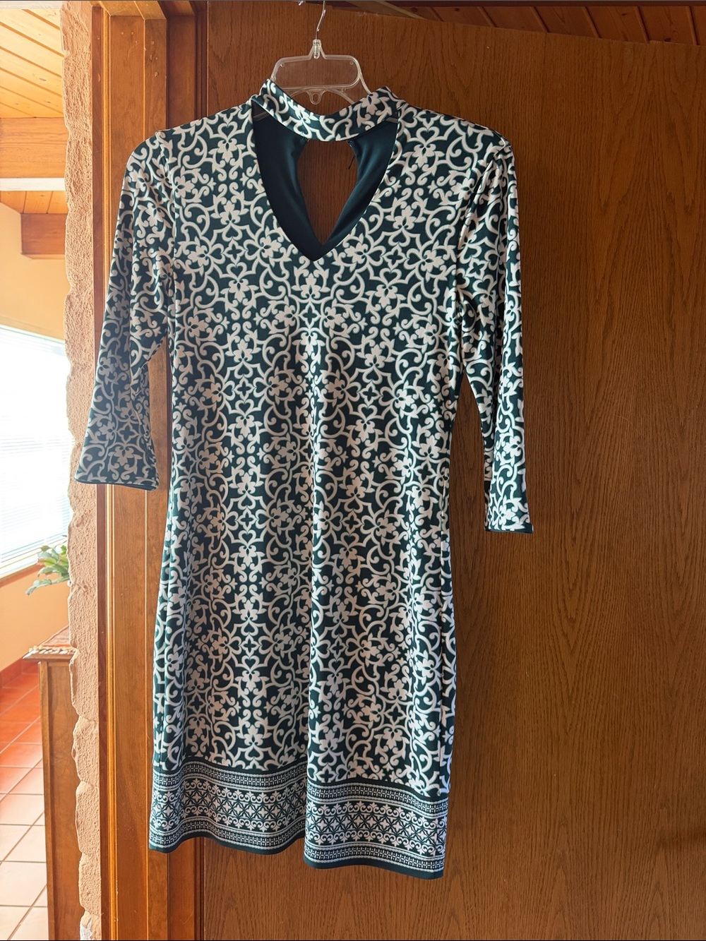 White House Black Market Teal and White Printed Long-Sleeve Dress